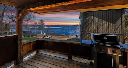 Sleeps 25! Book all 5 Lawrence's Lakeside Cabins!