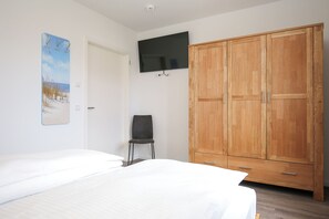 2 Schlafzimmer, Bügeleisen/Bügelbrett, kostenloses WLAN