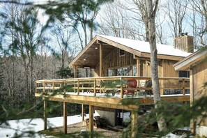 Exterior - Mount Snow Ski Shanty (Dover)