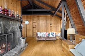 Téléviseur, foyer