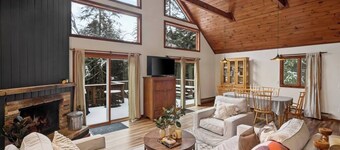 Cozy two-story cabin in woods of Southern Vermont
