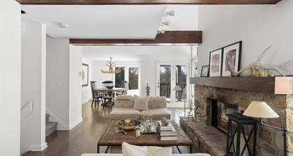 Updated Condo Close to Mt Snow!