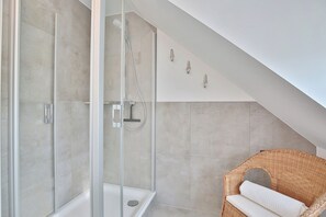 Dusche, Haartrockner