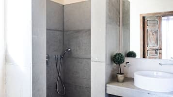 Biệt thự Deluxe | Phòng tắm | Máy sấy tóc