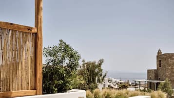 Grande Sea View Suite With Plunge Pool | Terrace/patio