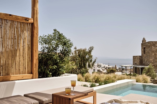 Grande Sea View Suite With Private Pool | Terrace/patio