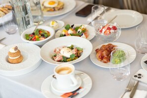 Daily full breakfast for a fee
