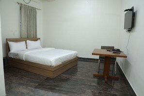 Executive Room | Free WiFi - Shoba Comfort (Bengaluru)