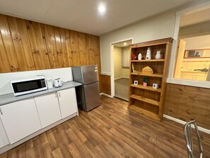 บ้านพัก | ครัวส่วนตัว | ตู้เย็นขนาดใหญ่, ไมโครเวฟ, เตาอบ, เครื่องล้างจาน