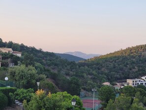 Sport court - Appartement "rooftop" Avec Très Grande Terrasse à 2km de la mer (Roquebrune-sur-Argens)