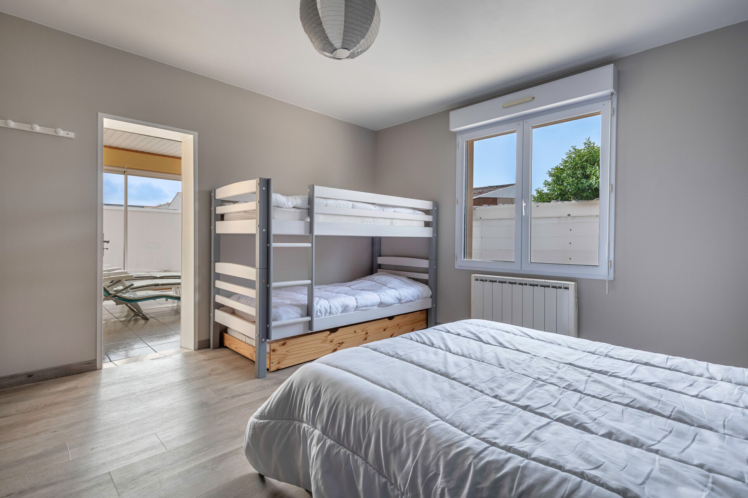 3 chambres, fer et planche à repasser, Wi-Fi gratuit