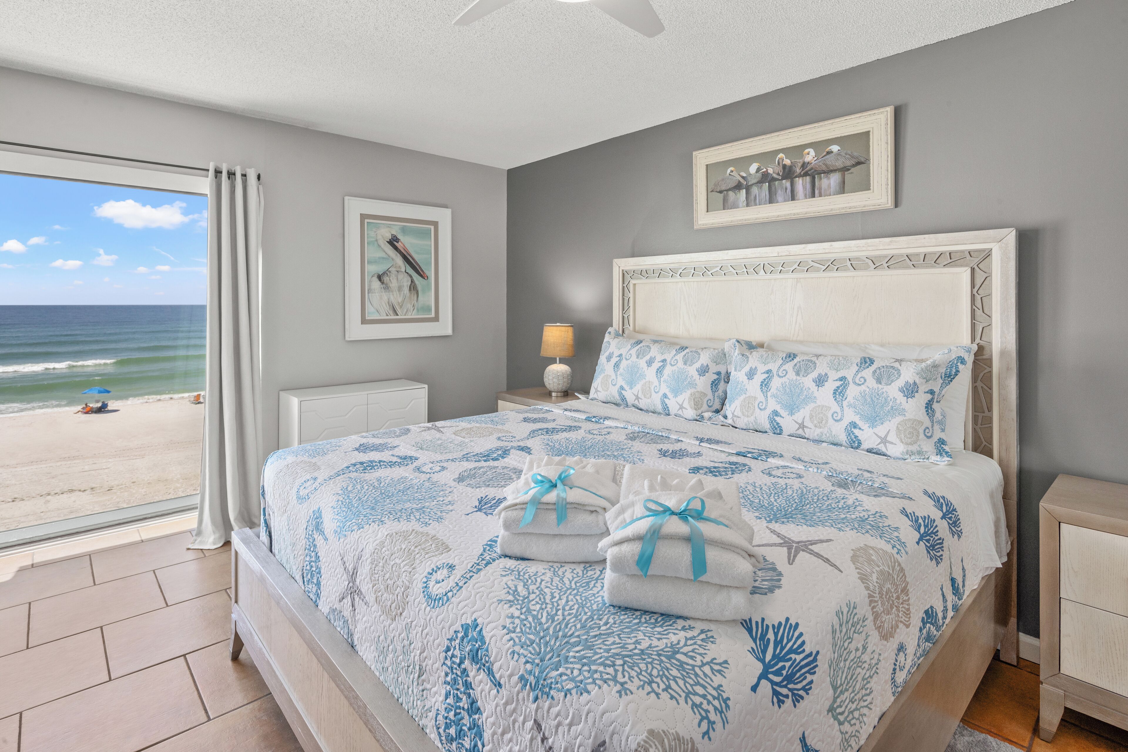 Gulf Front, NO Parking Garages, NO Elevator Lines, Beautifully Remodeled 2br