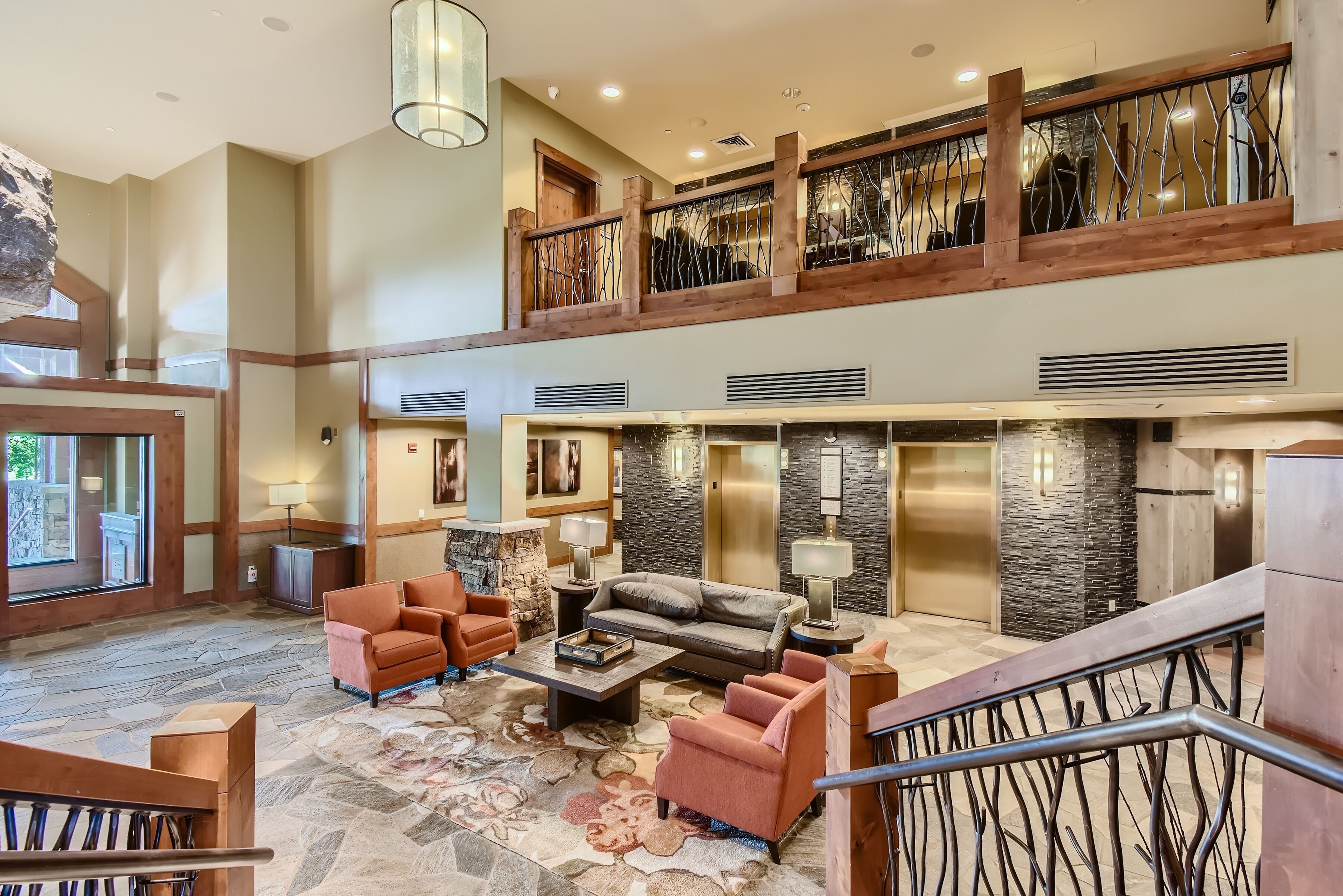Condo, 3 Bedrooms | Lobby