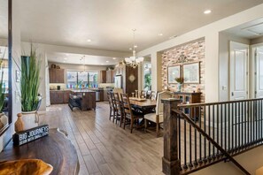 House, Multiple Bedrooms | Dining - My Husband Wishes He Could Stay Here #14 7 Bedroom Home (Santa Clara)