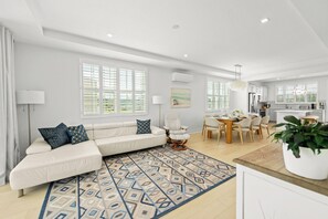 تلفزيون ذكي، مكتب