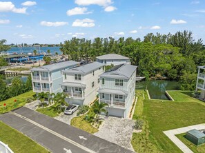 المنشأة من الخارج