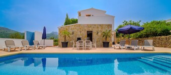 Villa La Sella With Private Pool, Terraces and Mountain View