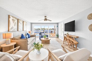 Smart TV - Castaway Home | Indian Rocks Beach Waterfront Home with Private Pool (Indian Rocks Beach)