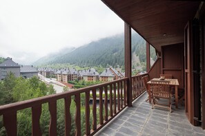 Outdoor dining - Port Luxe by FeelFree Rentals (Baqueira)