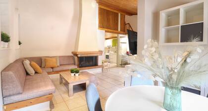 Family Beach House near the sea - 10’ from Airport and EXPO