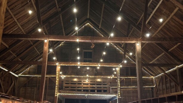 Dining - ANY BIG PARTY!!!! (Standish)