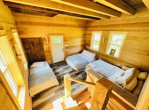 5 bedrooms, iron/ironing board, WiFi, bed sheets - ANY BIG PARTY!!!! (Standish)