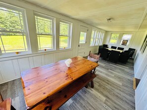 Dining - Family, friends, Gathering (Standish)