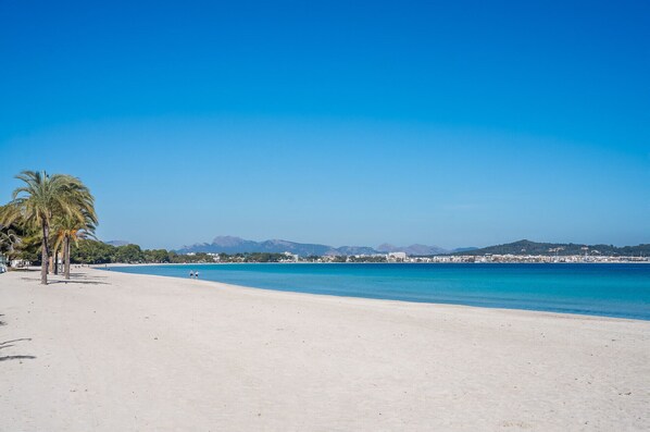 NĂ€ra stranden