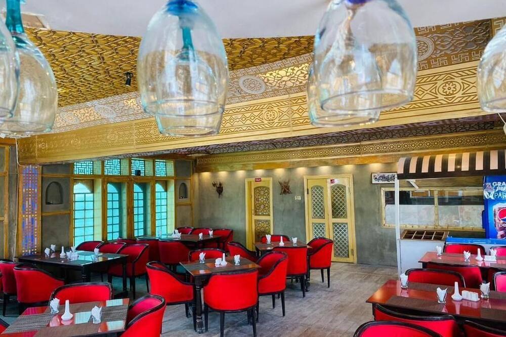Mondoq Fort Hotel Skardu