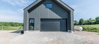 Blue Mountain Guest House- 7 minutes to Blue Mountain!