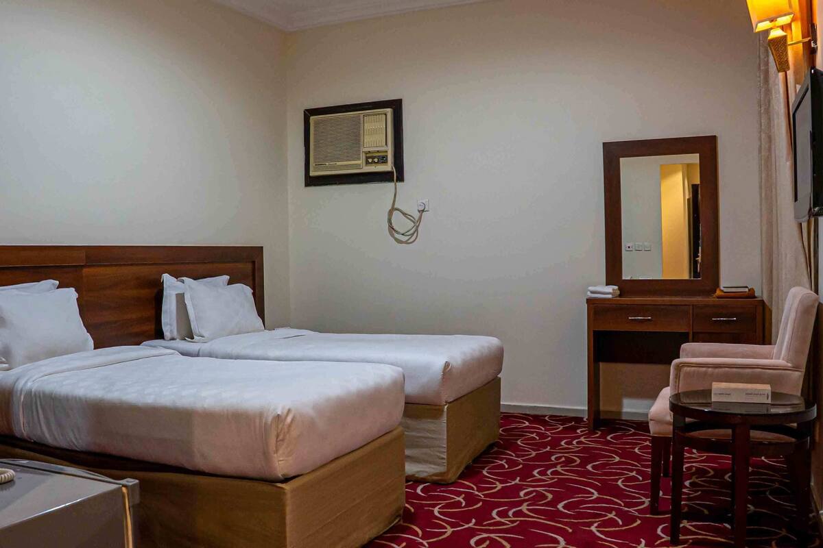 Single Room | Peti besi dalam bilik, langsir/tirai gelap terus, Wi-fi percuma
