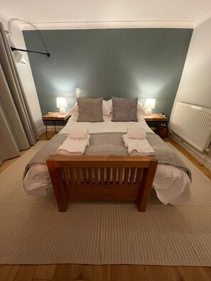 2 Schlafzimmer, Bügeleisen/Bügelbrett, Reisekinderbett, kostenloses WLAN