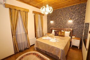 Egyptian cotton sheets, premium bedding, minibar, individually decorated - Gur Royal Suit Aparts (Istanbul)