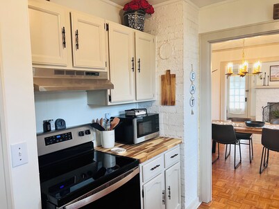 Charming Country Bungalow - perfect for families