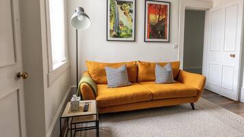 Smart TV, books