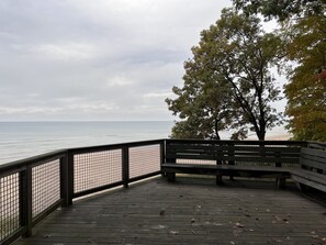 Property grounds - Hot tub, Nature, Parks and Beaches! Right in between Holland and Grand Haven. (West Olive)