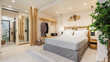 1 Schlafzimmer, hochwertige Bettwaren, Betten mit Memory-Foam-Matratzen