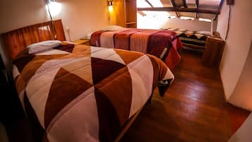 Habitación triple tradicional | Wifi gratis y ropa de cama