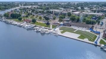 Marina