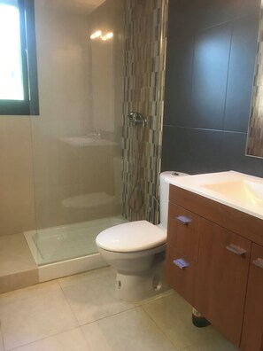 Dusche, Bidet