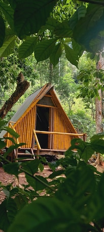 Cabin | 1 bedroom, bed sheets