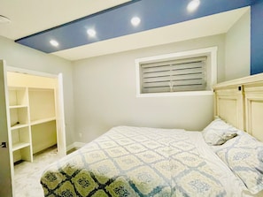 2 habitaciones, tabla de planchar con plancha y wifi gratis