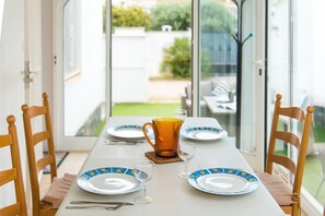 Dining - WELCS CASA 089 EMP cerca del mar (Empuriabrava)