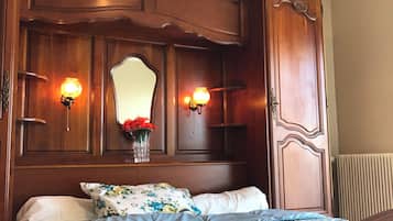4 chambres, Wi-Fi gratuit, draps fournis