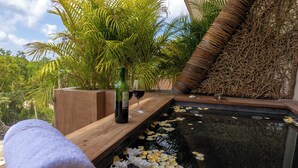 Suite Deluxe, 1 chambre | Bain à remous privé