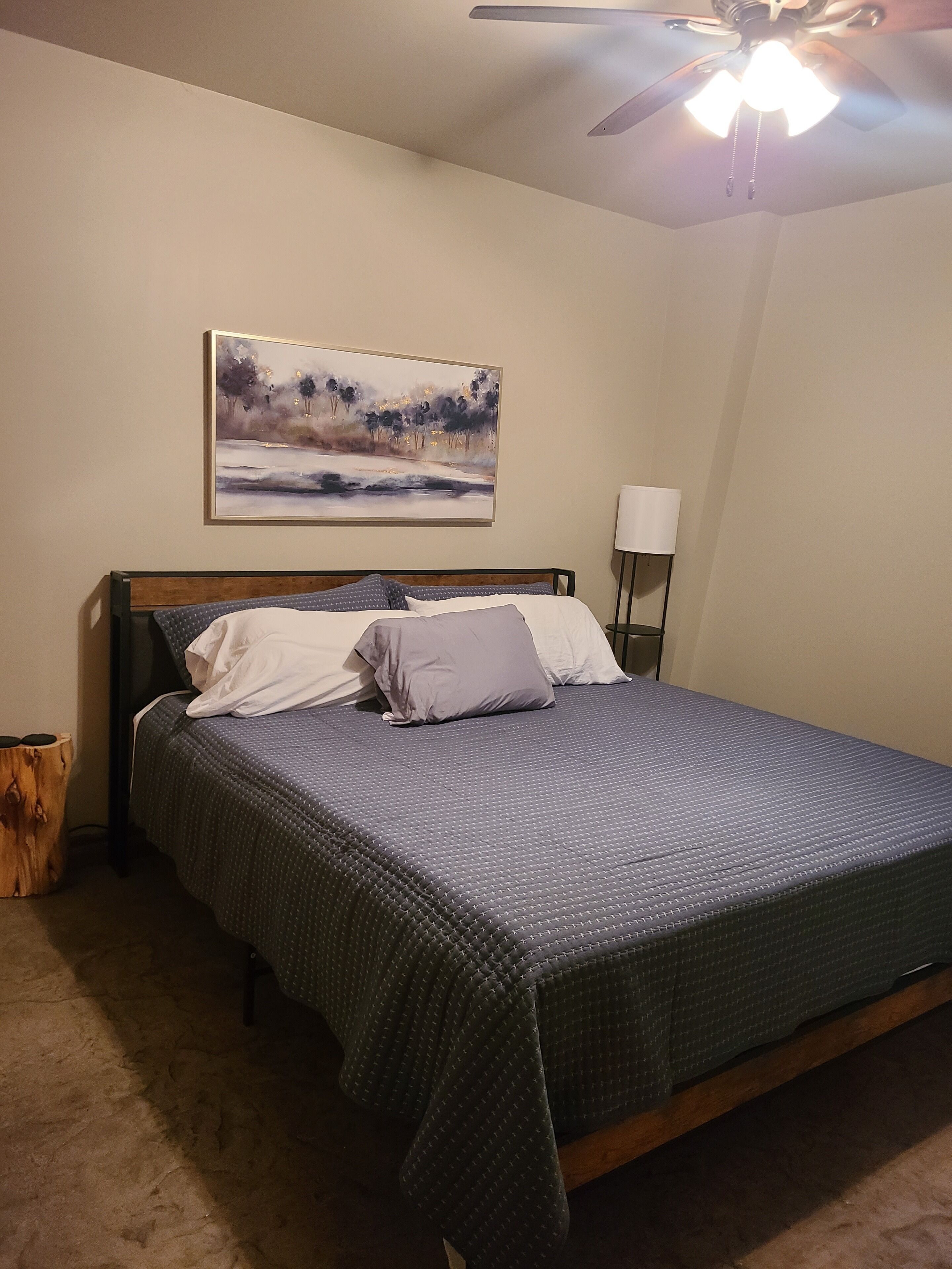 3 quartos, berço de viagem, Wi-Fi de cortesia, roupa de cama