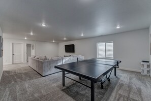 Smart TV, tavolo da ping pong