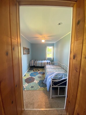 3 bedrooms, free WiFi, bed sheets