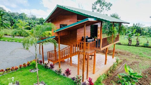 Romantic cabin with jacuzzi and mountain views | Breakfast included