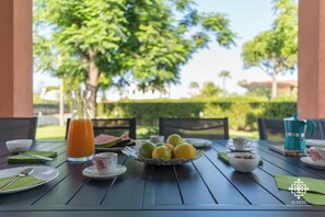 Deluxe Villa | Terrace/patio - Villa Seaside - Dimora con jacuzzi a 200mt dal mare (Syracuse)